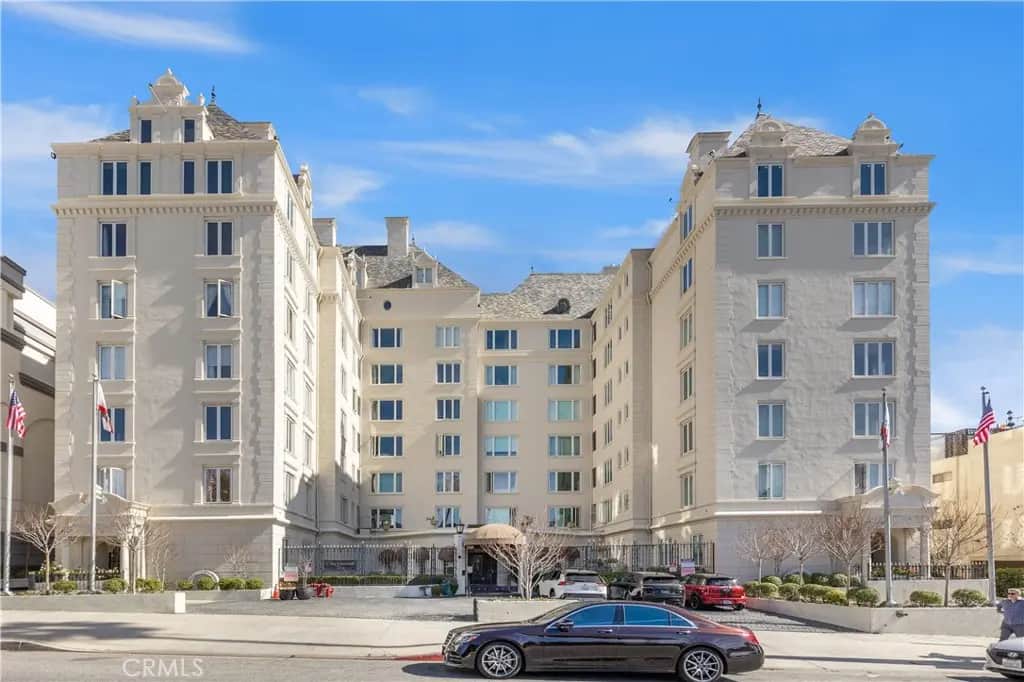 1424 N Crescent Heights Boulevard 20, West Hollywood, CA — listing photo 1
