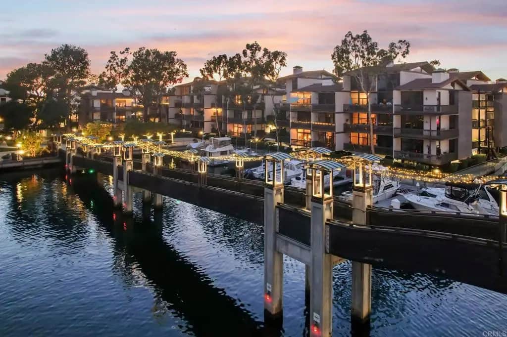 7126 Marina Pacifica Drive N, Long Beach, CA — listing photo 1