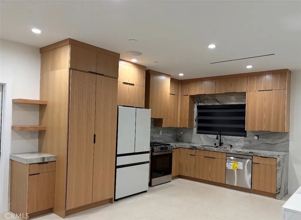 417 W franklin Ave, Pomona, CA — listing photo 1