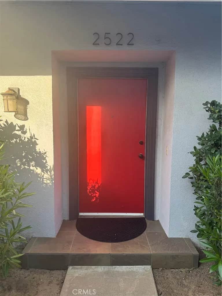 2522 University, Newport Beach, CA — listing photo 1