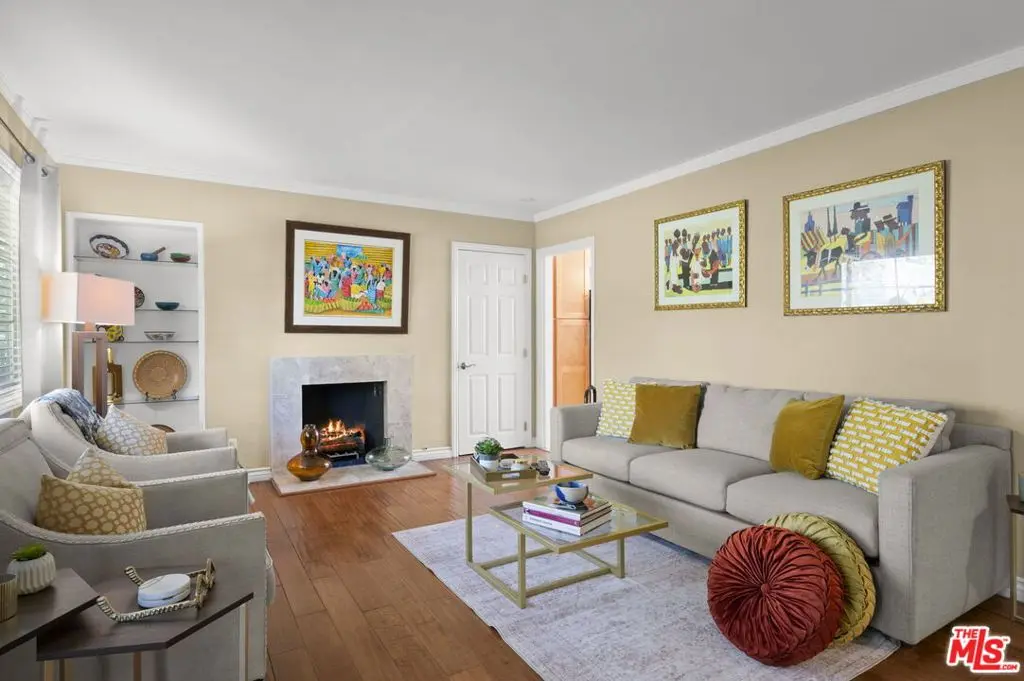 5464 Village Green, Los Angeles, CA — listing photo 1
