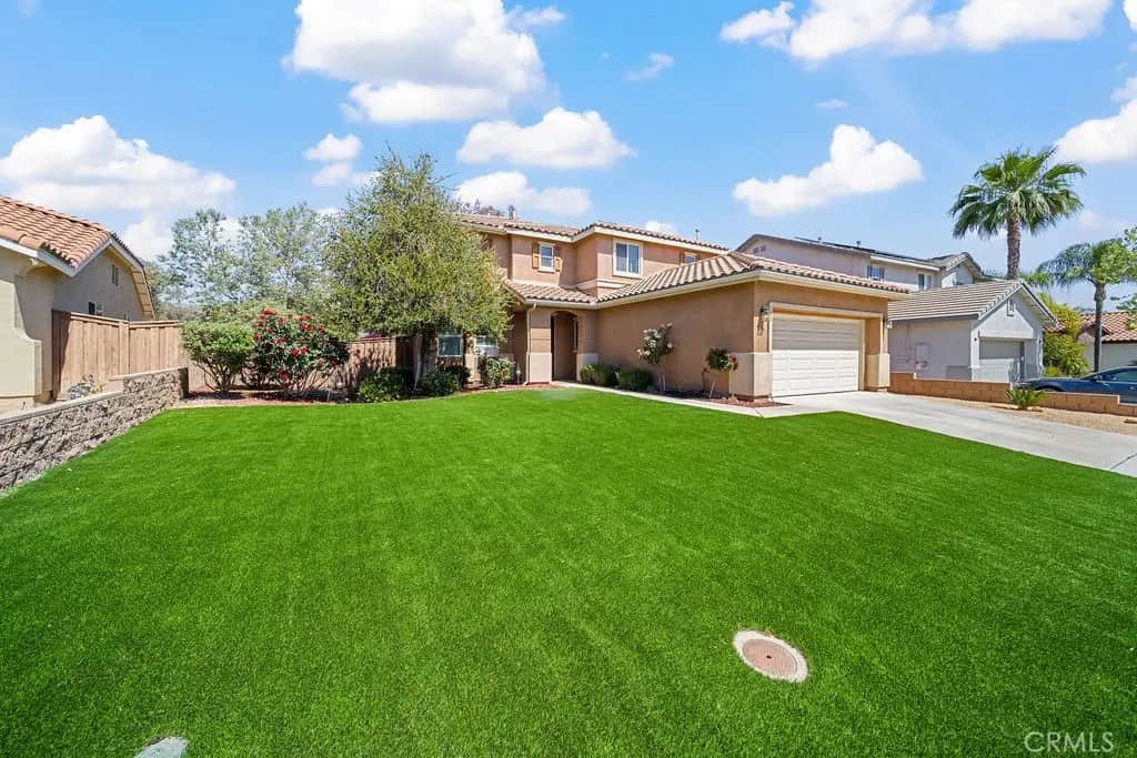 7606 Isla Street, Hemet, CA — listing photo 1