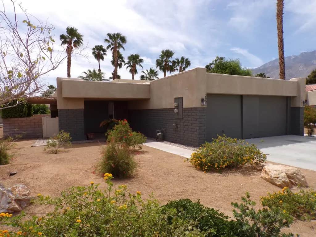 2901 Sunflower Circle E, Palm Springs, CA — listing photo 1