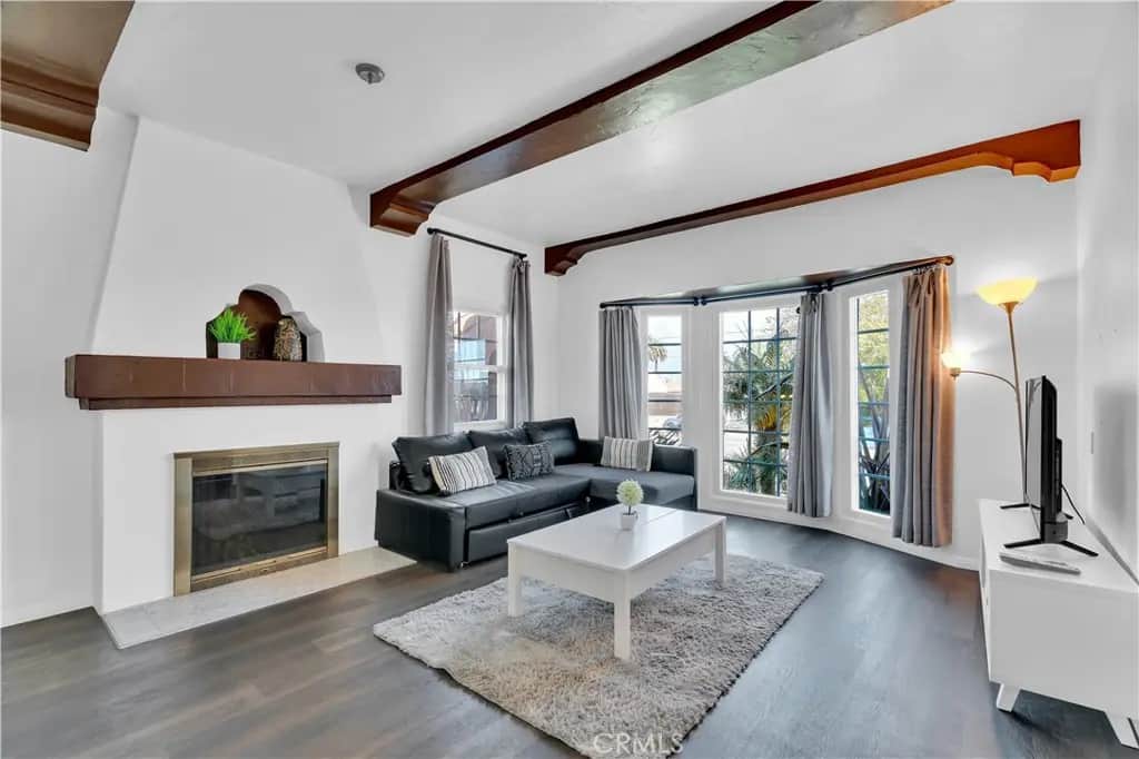 8319 S Van Ness, Inglewood, CA — listing photo 1