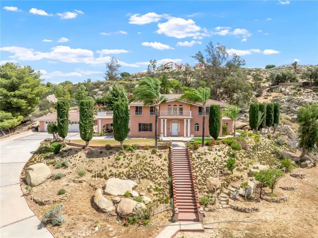 28368 Rawlings Road, Hemet, CA — listing photo 1