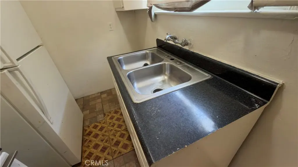 1352 W 60th, Los Angeles, CA — listing photo 1
