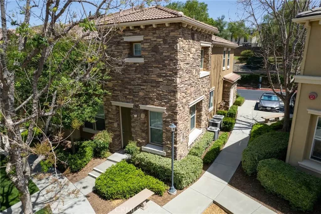 30505 Canyon Hills Road 406, Lake Elsinore, CA — listing photo 1