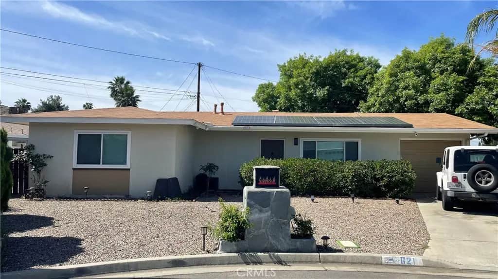 621 Palmer Street, Hemet, CA — listing photo 1