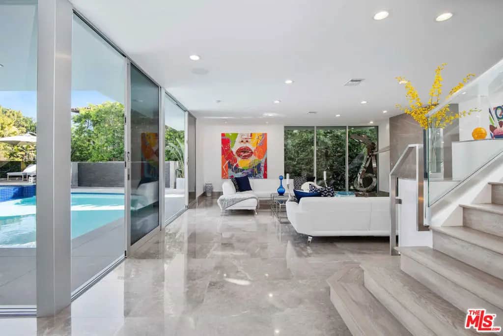 1250 Angelo Drive, Beverly Hills, CA — listing photo 1