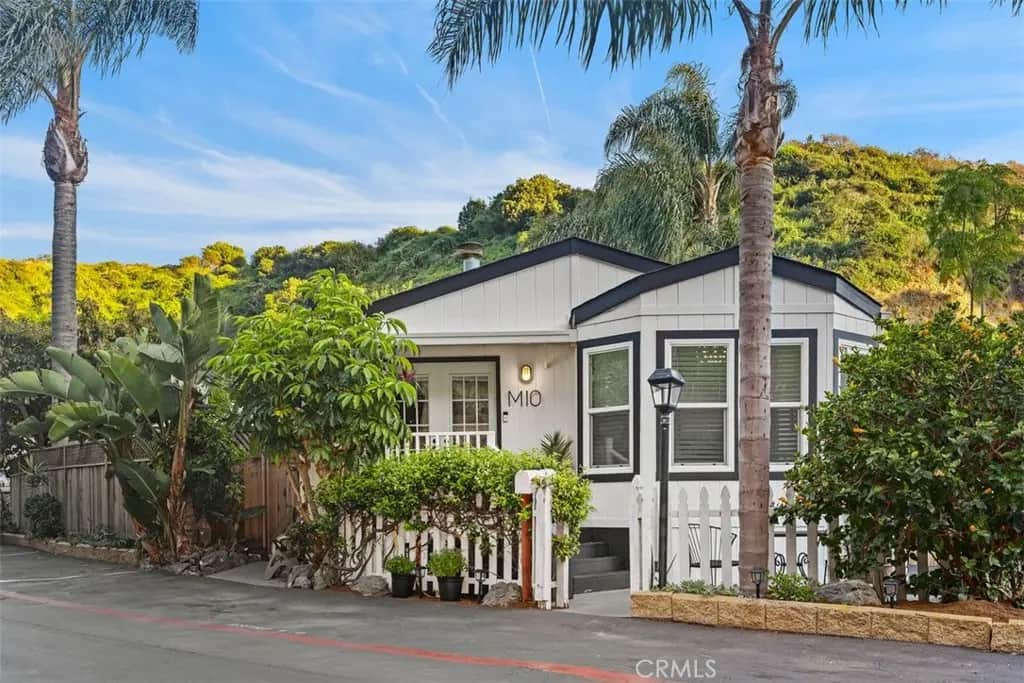 30802 Coast Highway M10, Laguna Beach, CA — listing photo 1