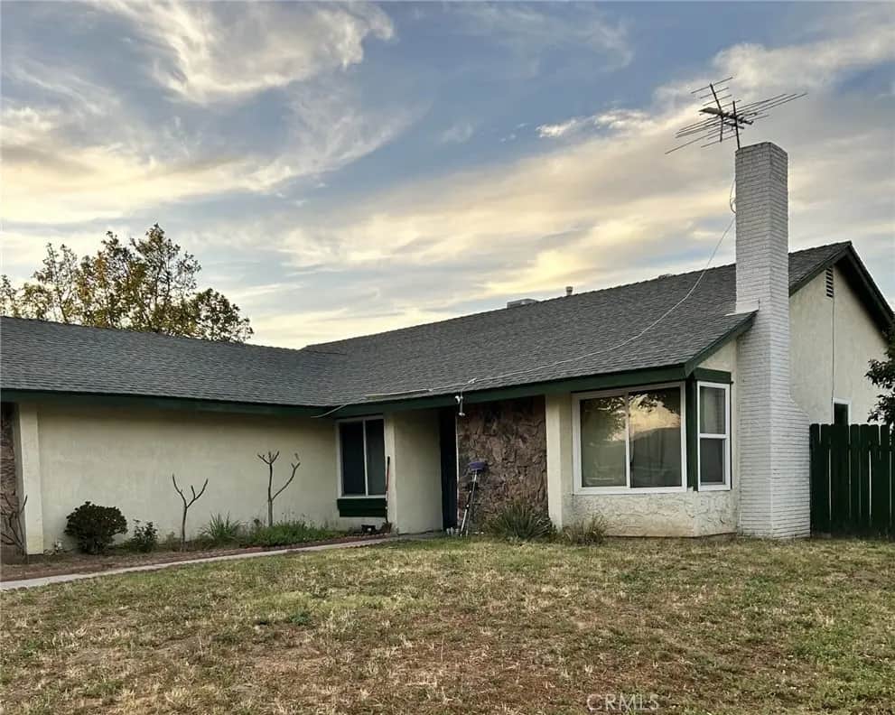 1156 W 2nd Street, Rialto, CA — listing photo 1