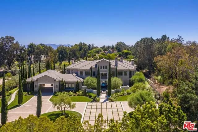 1209 Via Aracena, Camarillo, CA — listing photo 1