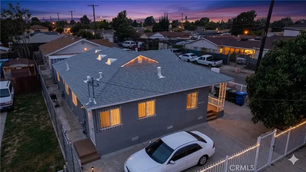 10703 Anzac, Los Angeles, CA — listing photo 1