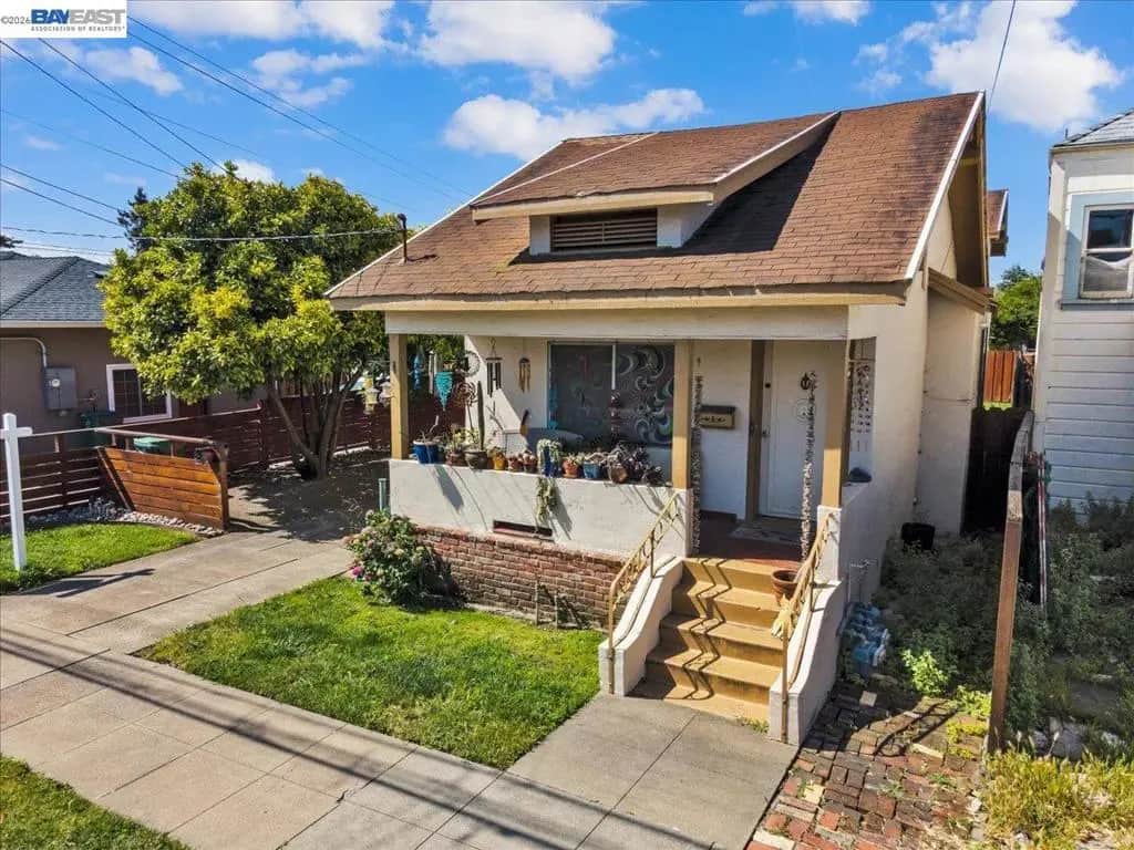 3208 Washington St, Alameda, CA — listing photo 1