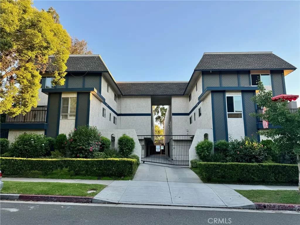 412 Burchett Street 20, Glendale, CA — listing photo 1