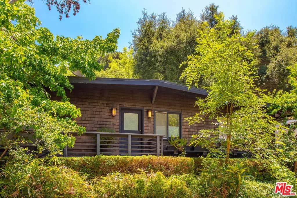 9648 Yoakum Drive, Beverly Hills, CA — listing photo 1