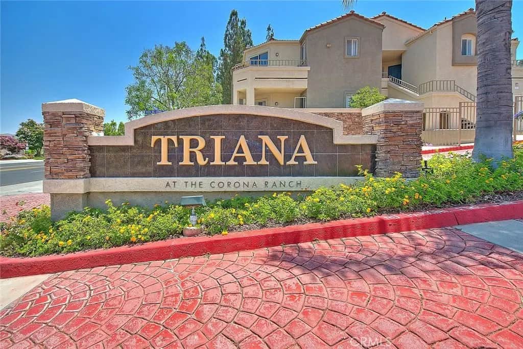 1010 La Terraza, Corona, CA — listing photo 1