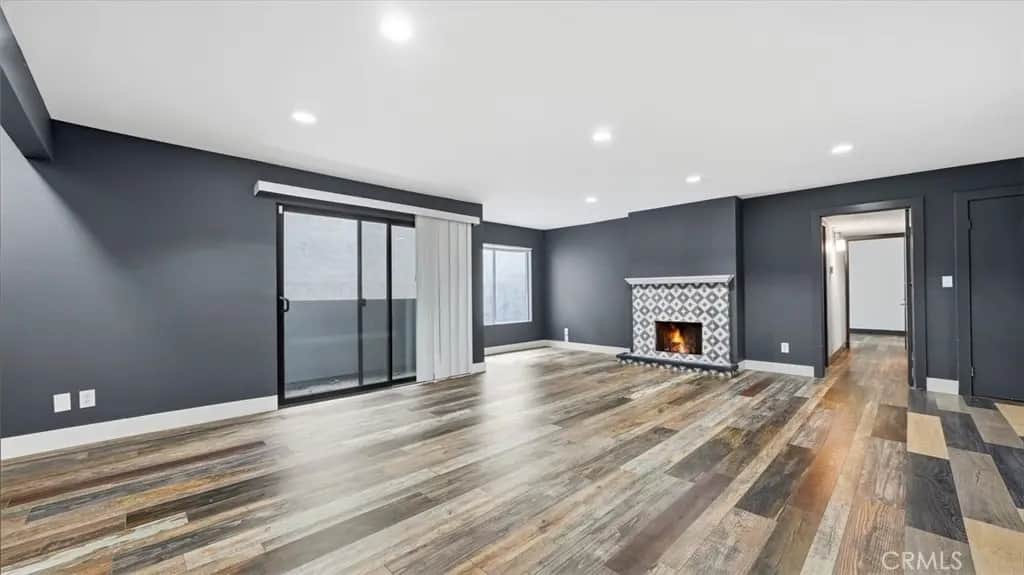 1940 N Highland 17, Los Angeles, CA — listing photo 1