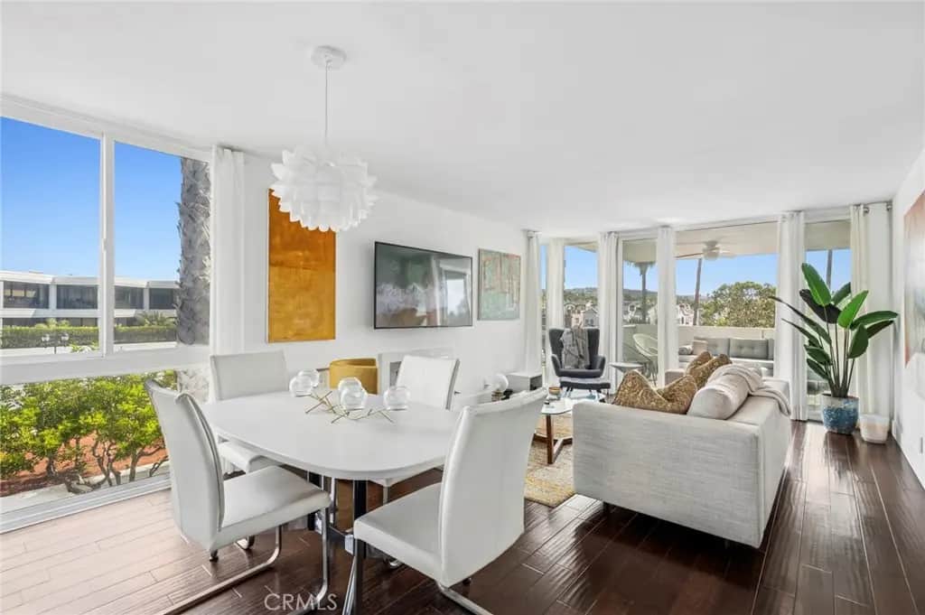 775 Avocado, Corona Del Mar, CA — listing photo 1