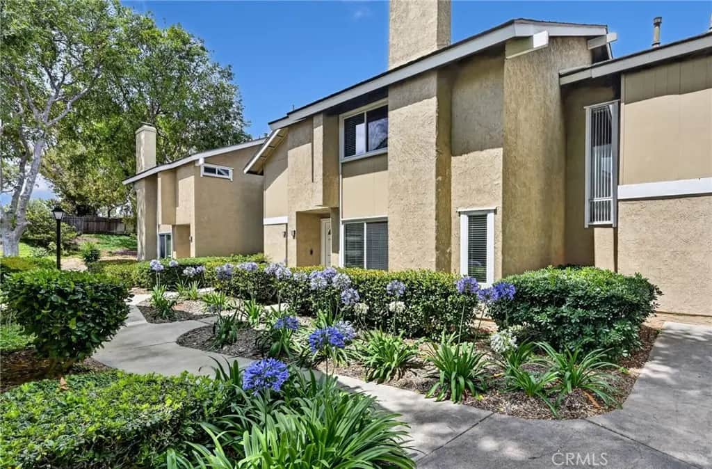 25 Cheyenne, Irvine, CA — listing photo 1