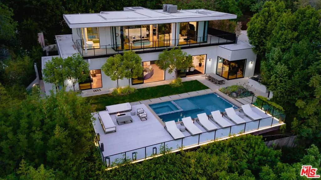 1723 Rising Glen Road, Los Angeles, CA — listing photo 1