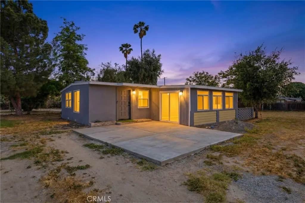 26917 Yale St, Hemet, CA — listing photo 1