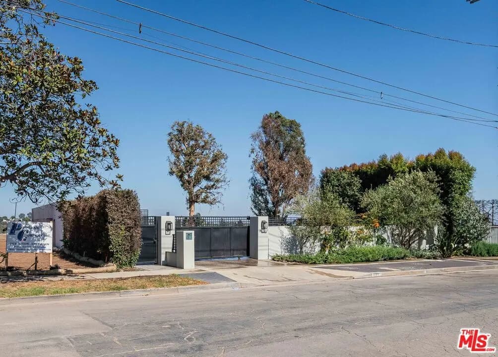 1144 Chautauqua Boulevard, Pacific Palisades, CA — listing photo 1