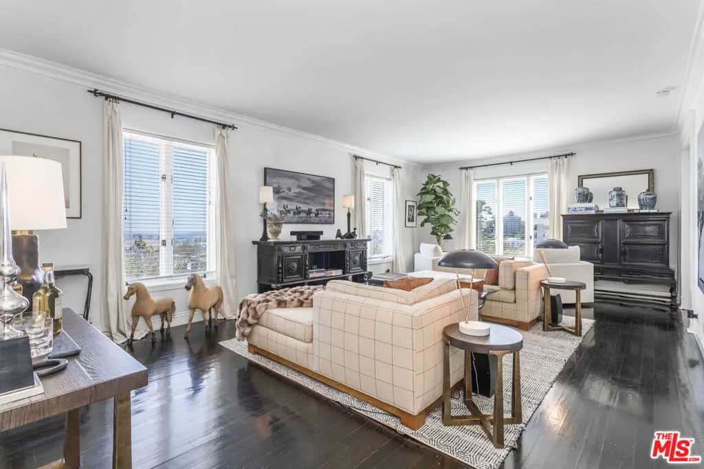 1424 N Crescent Heights Boulevard 51, West Hollywood, CA — listing photo 1