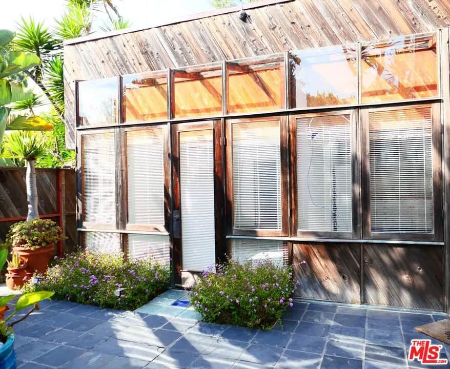 6456 Surfside Way Apt., Malibu, CA — listing photo 1