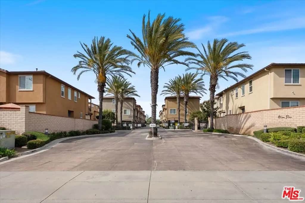 11926 Olive Glen Lane, Los Angeles, CA — listing photo 1