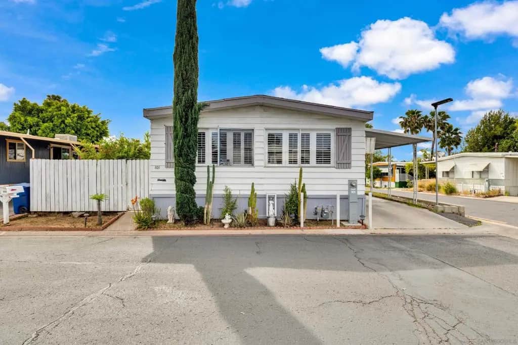 400 Greenfield Dr SPC 101, El Cajon, CA — listing photo 1