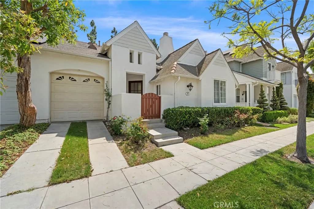 66 Turnbury, Irvine, CA — listing photo 1