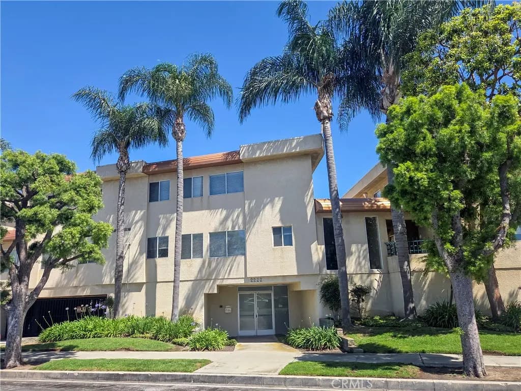 2222 S Mesa st. 18, San Pedro, CA — listing photo 1