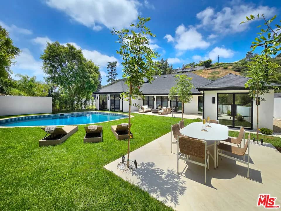2288 Coldwater Canyon Drive, Beverly Hills, CA — listing photo 1