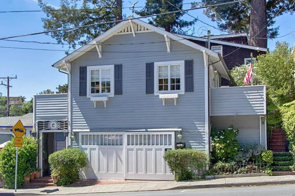 429 Capitola Avenue, Capitola, CA — listing photo 1