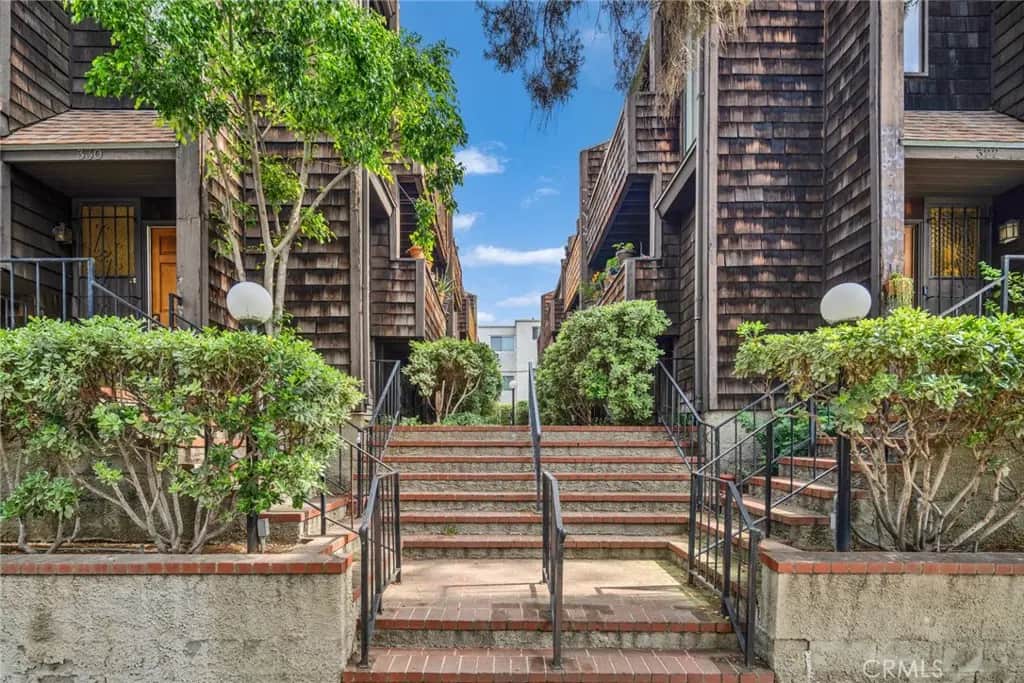 332 N 5th street, Burbank, CA — listing photo 1