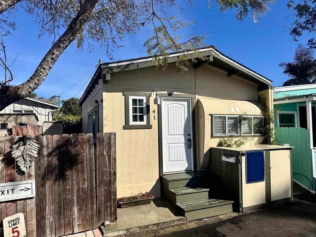 523 N Vulcan Avenue, Encinitas, CA — listing photo 1