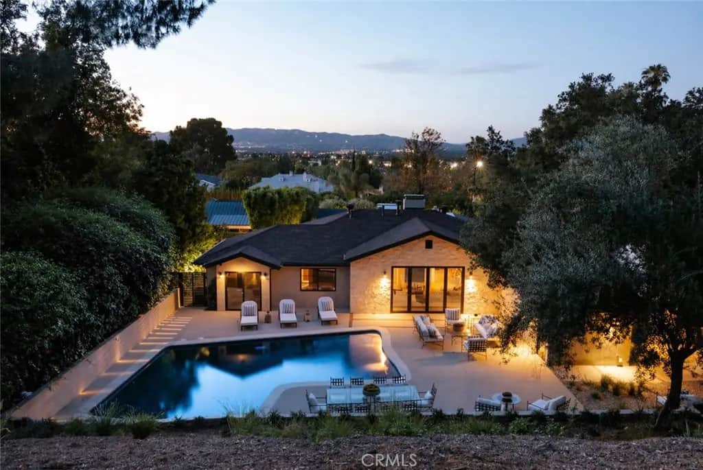 17930 Karen Drive, Encino, CA — listing photo 1