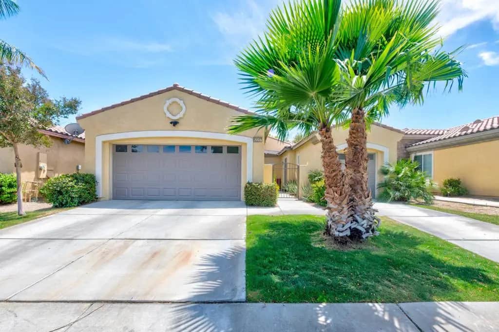 82207 Burton Avenue, Indio, CA — listing photo 1