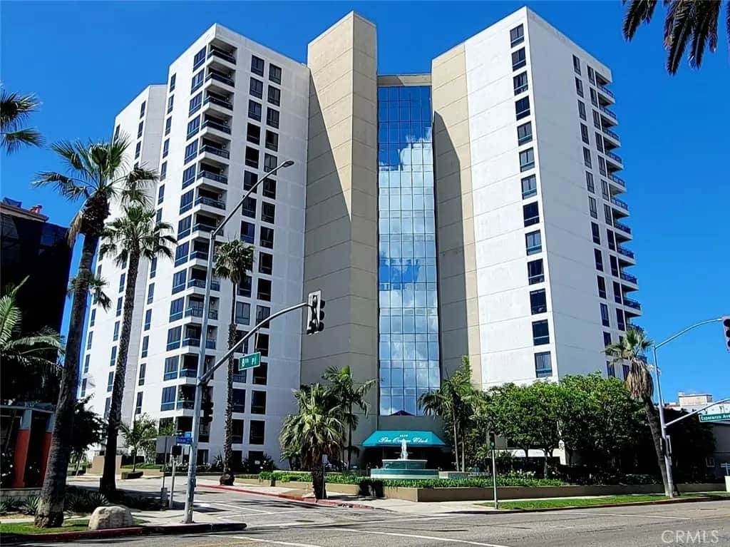 1310 E Ocean 905, Long Beach, CA — listing photo 1