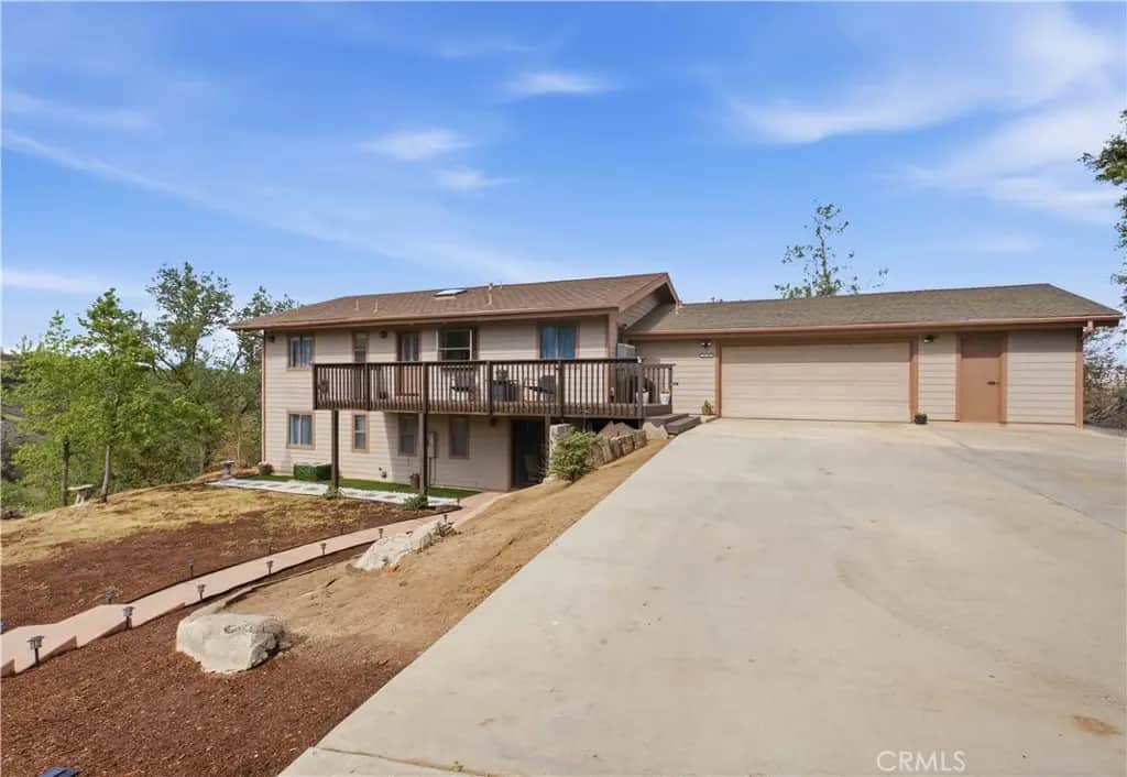 26201 Cumberland, Tehachapi, CA — listing photo 1