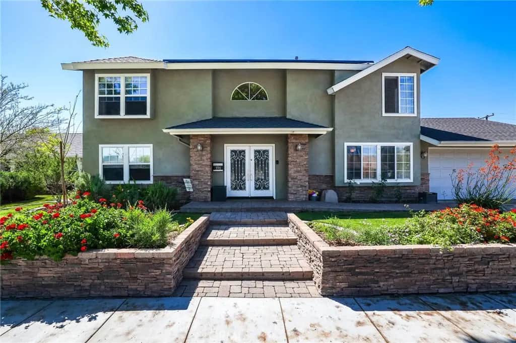 390 N Milford, Orange, CA — listing photo 1
