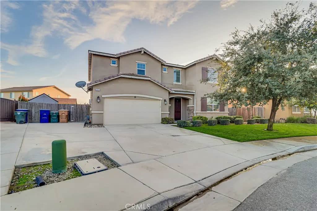 5005 Silvery Jewel, Bakersfield, CA — listing photo 1