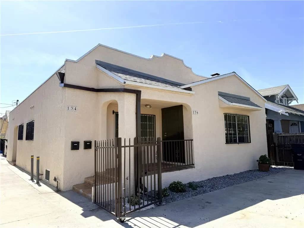 134 W 49th, Los Angeles, CA — listing photo 1