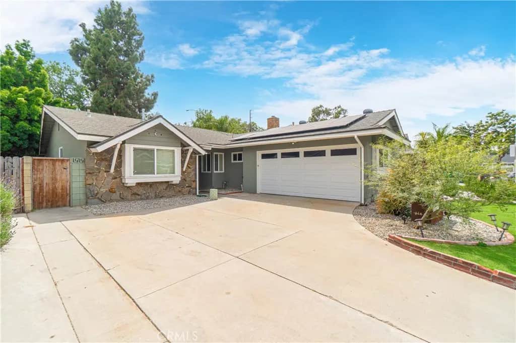 7850 E Berner, Long Beach, CA — listing photo 1