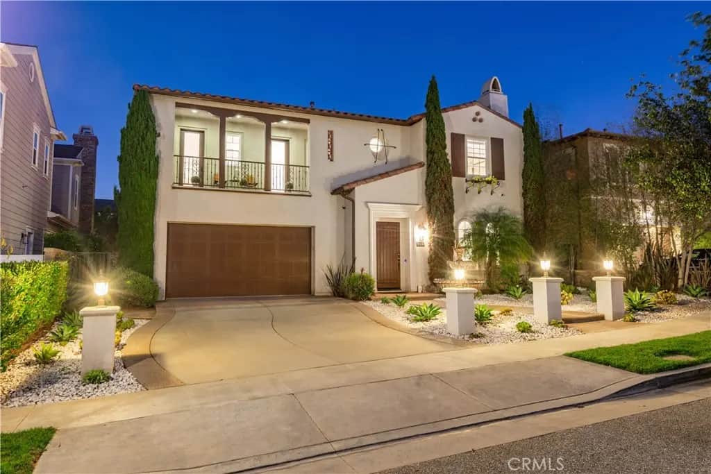 8005 Bell Crest Drive, Los Angeles, CA — listing photo 1