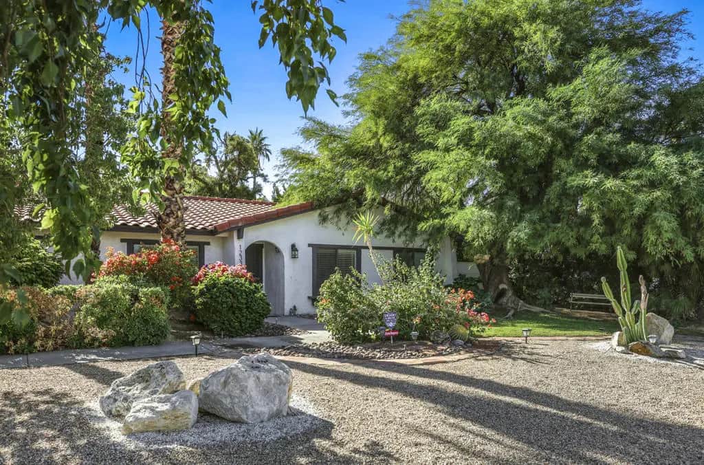 1233 E Via Escuela, Palm Springs, CA — listing photo 1