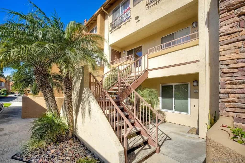 15383 Maturin Dr 221, San Diego, CA — listing photo 1