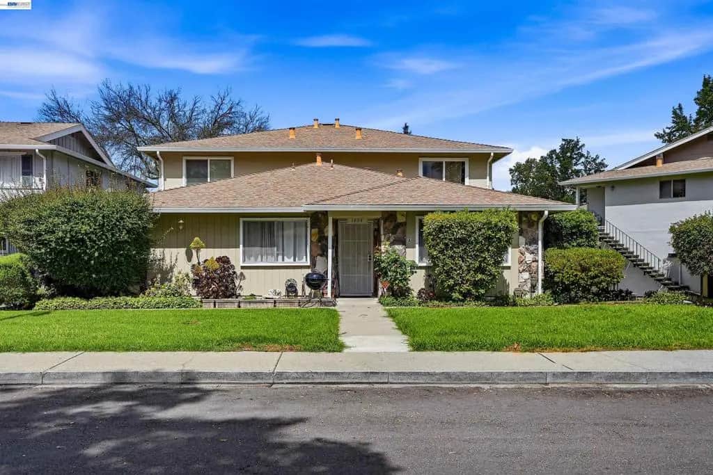 1494 Del Rio Cir D, Concord, CA — listing photo 1