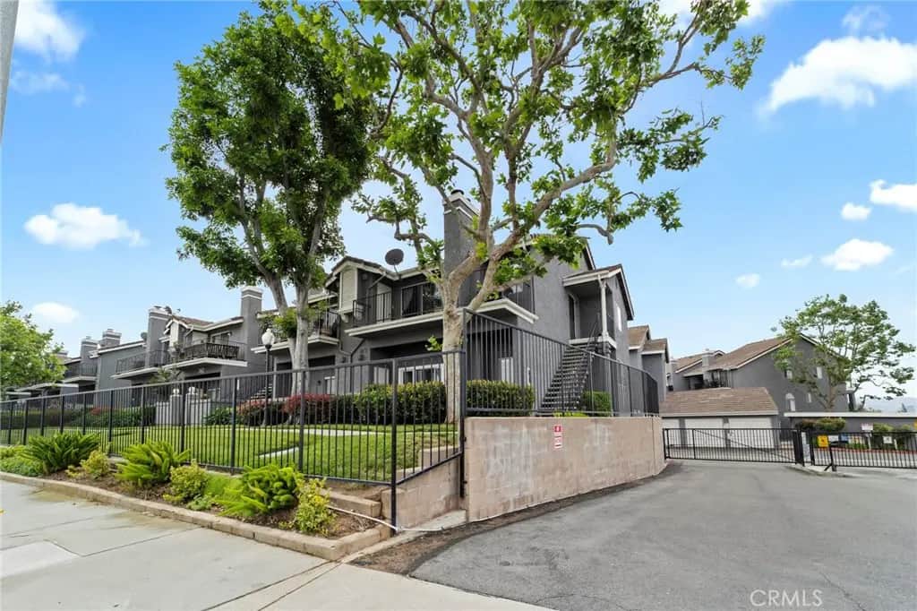 740 E San Bernardino Road 2, Covina, CA — listing photo 1